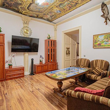 The Grand Royal 3Bdr Heart Of Old Town Apartment ปราก ภายนอก รูปภาพ