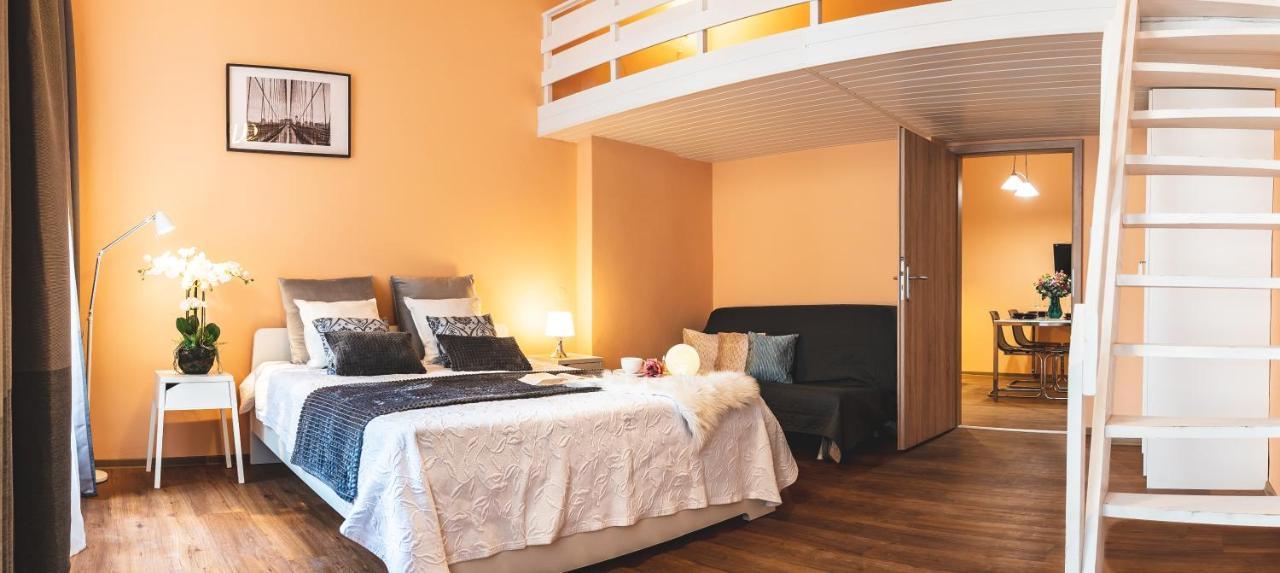 The Grand Royal 3Bdr Heart Of Old Town Apartment ปราก ภายนอก รูปภาพ