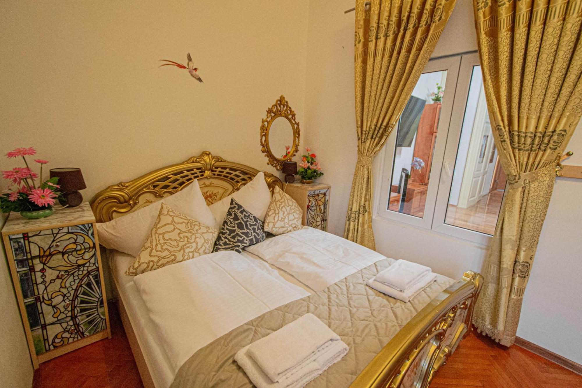 The Grand Royal 3Bdr Heart Of Old Town Apartment ปราก ภายนอก รูปภาพ